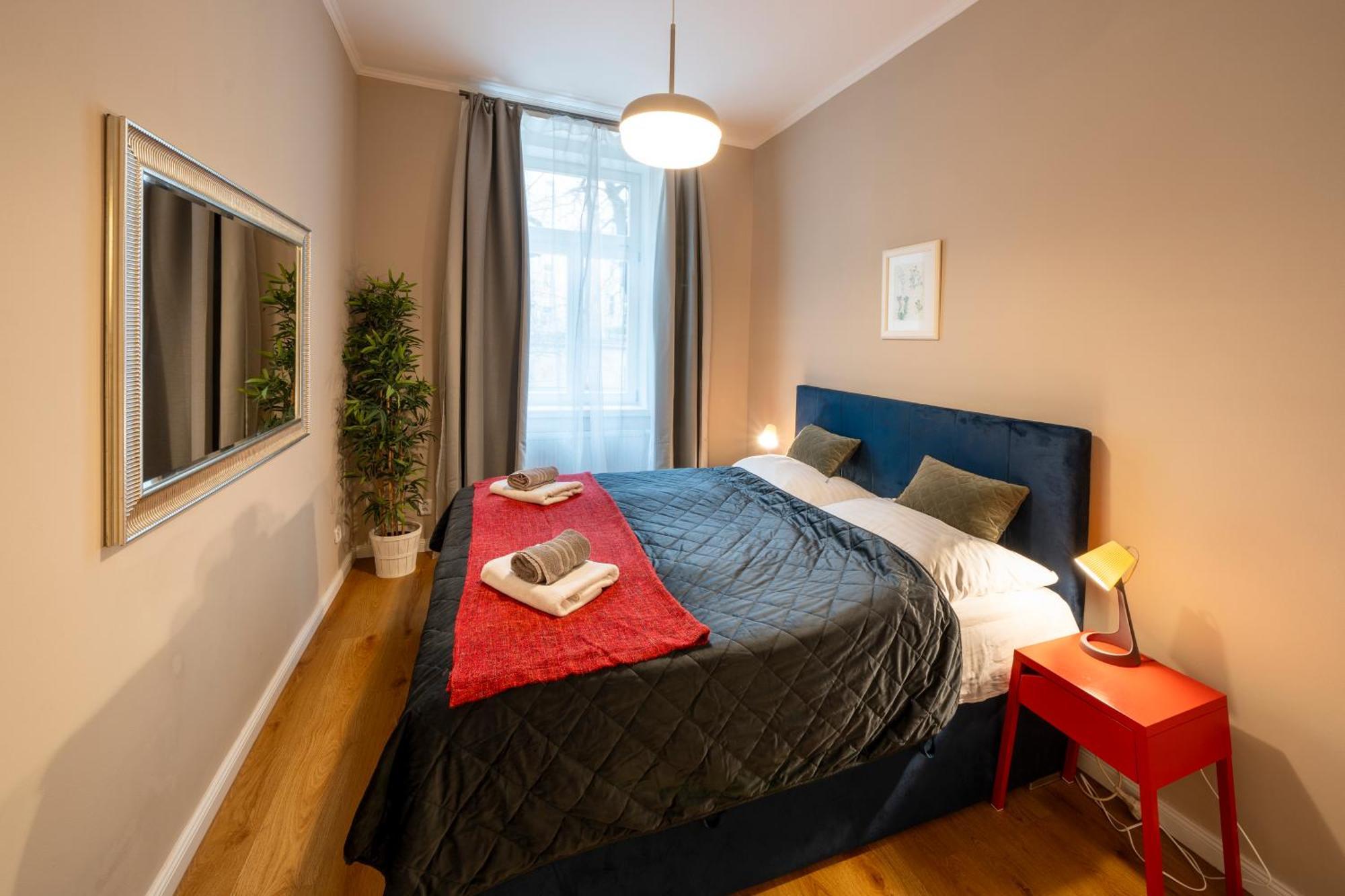 Apart Hotel Zborovska Прага Екстериор снимка
